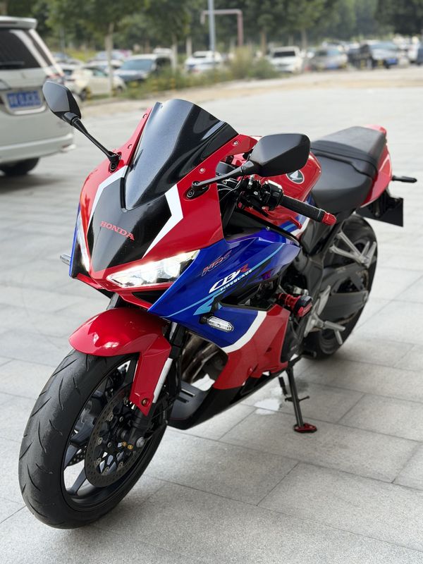本田DREAMWING CBR650R
