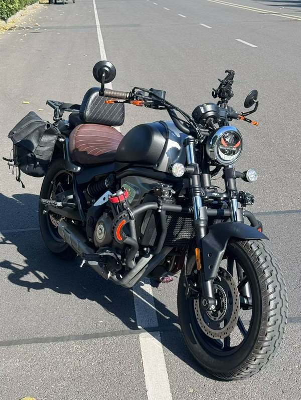 QJMOTOR 闪500S