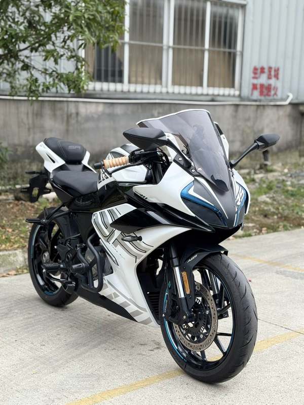 春风 250SR