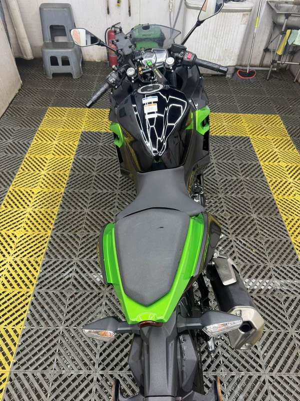 川崎 Ninja 400