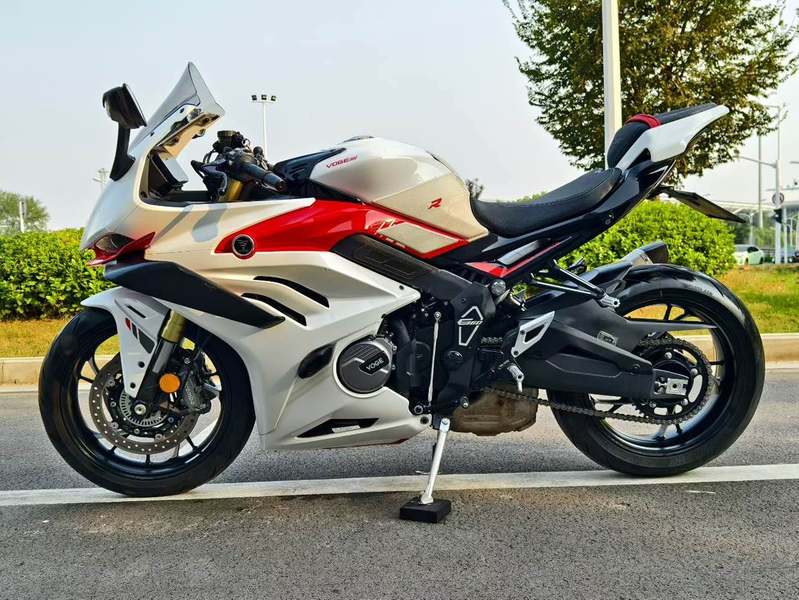 无极 RR660