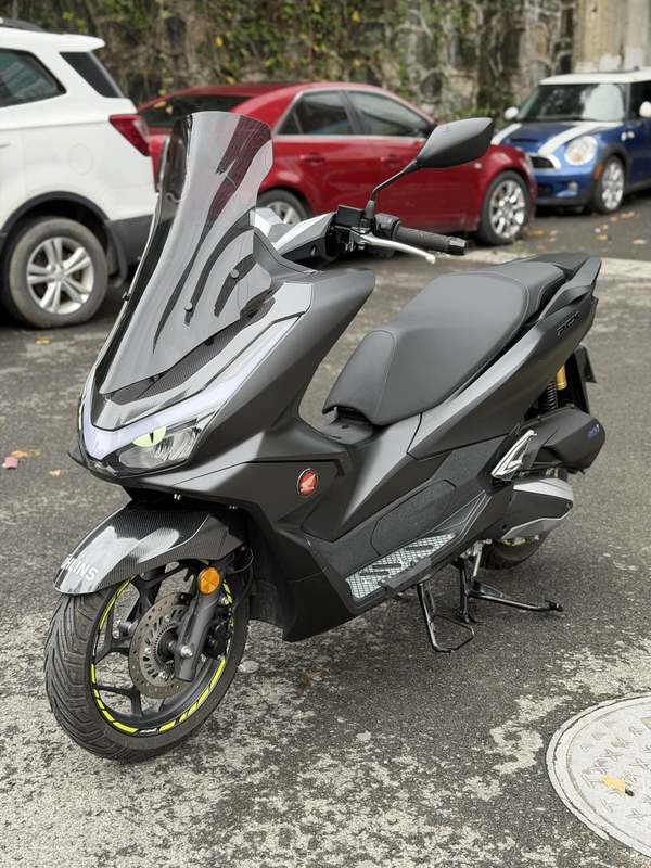 五羊本田 PCX