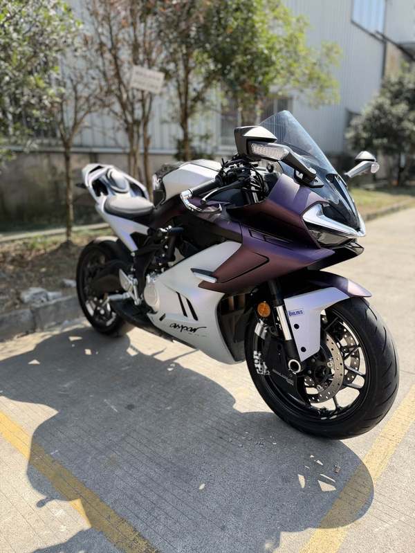 春风 675SR