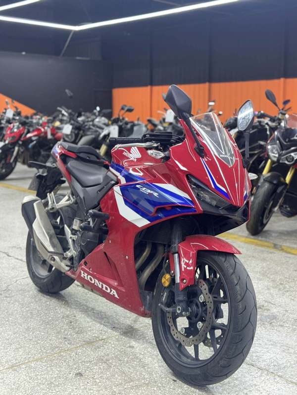 本田WING CBR400R