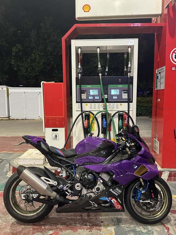 宝马 S 1000 RR