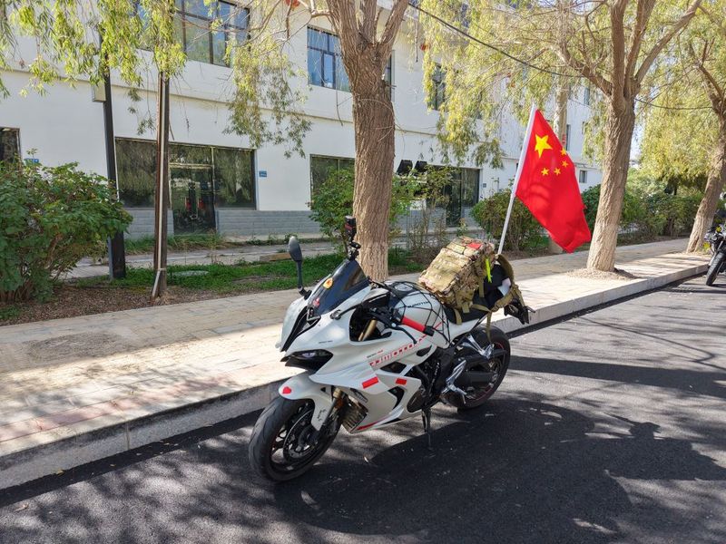 QJMOTOR 赛600