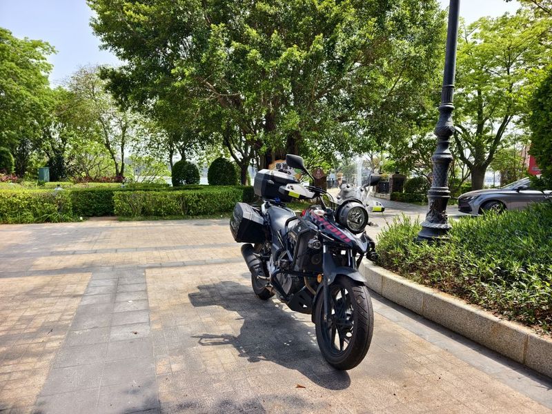 豪爵铃木 DL250