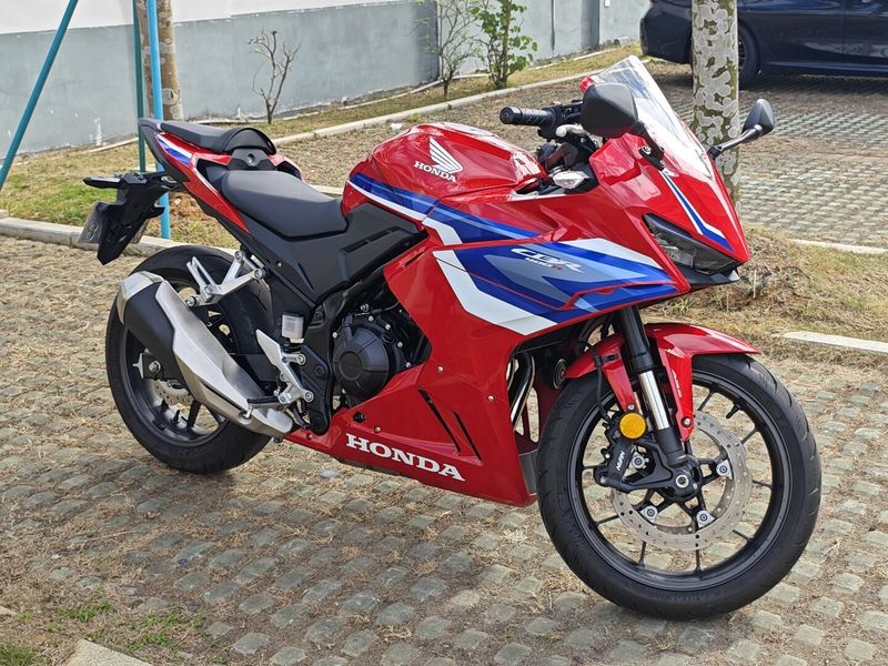 本田WING CBR400R