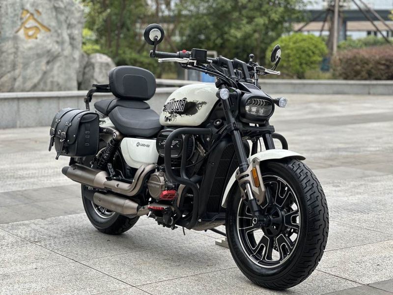 QJMOTOR 闪350