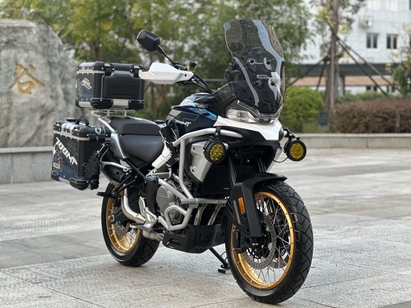 春风 700MT