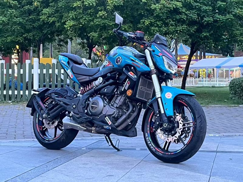 QJMOTOR 追350