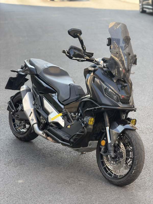 本田DREAMWING X-ADV 750