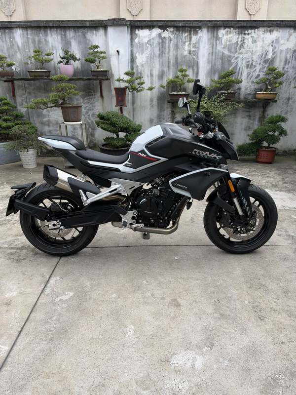 春风 800NK