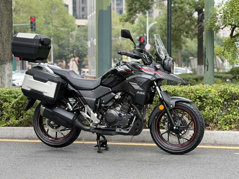豪爵铃木 DL250