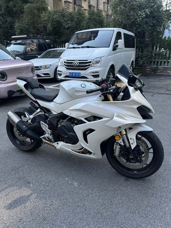 QJMOTOR 赛600