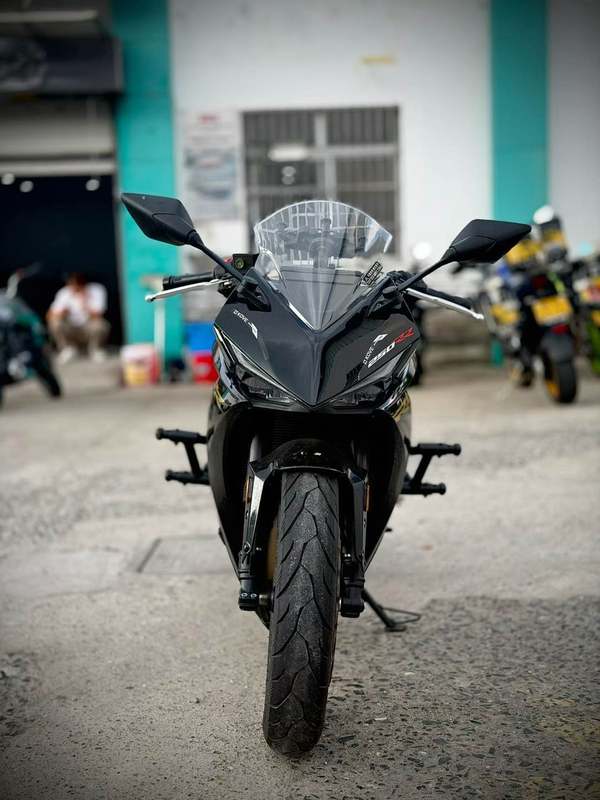 凯越 250RR 刺鸟