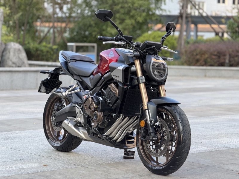 本田DREAMWING CB650R 