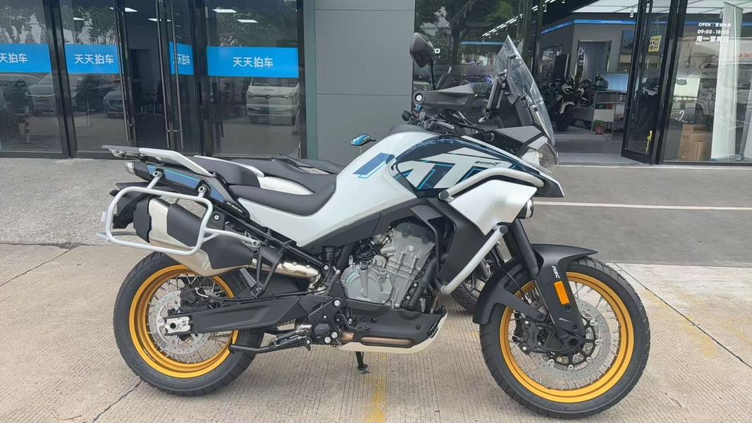 春风 800MT