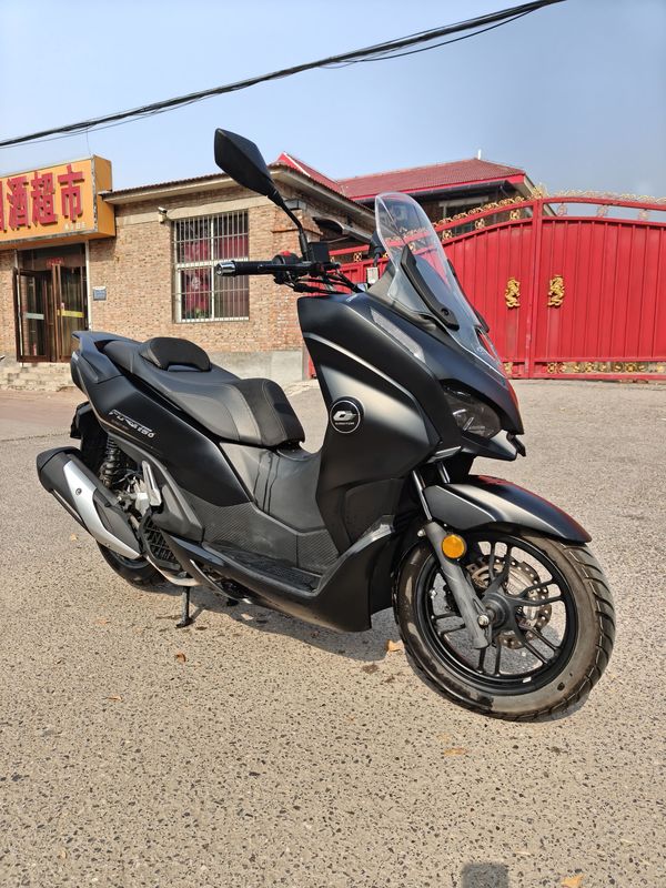 QJMOTOR 鸿150 City