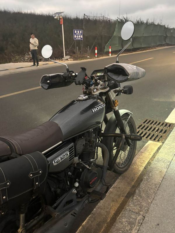 五羊本田 CG125