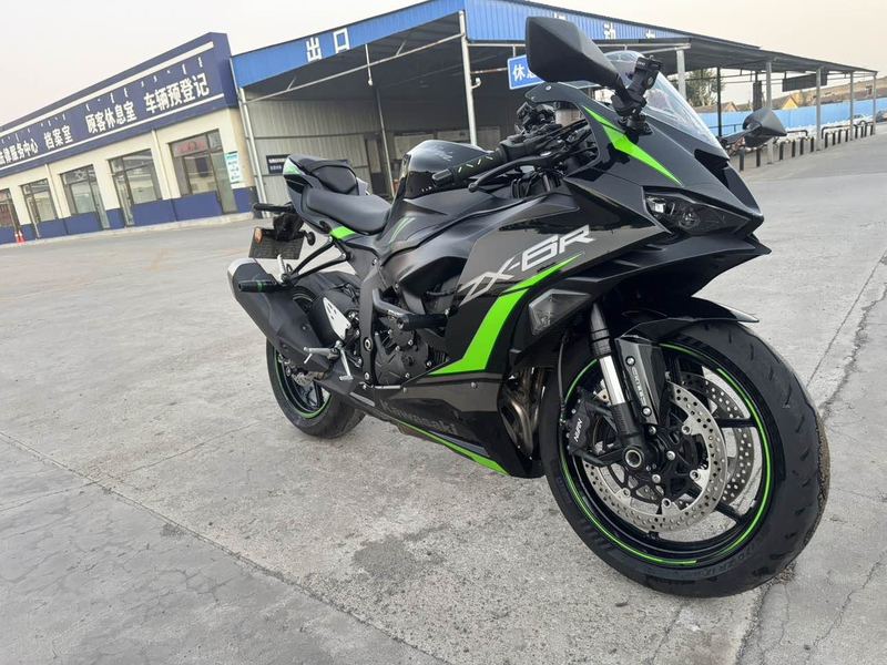 川崎 Ninja ZX-6R 