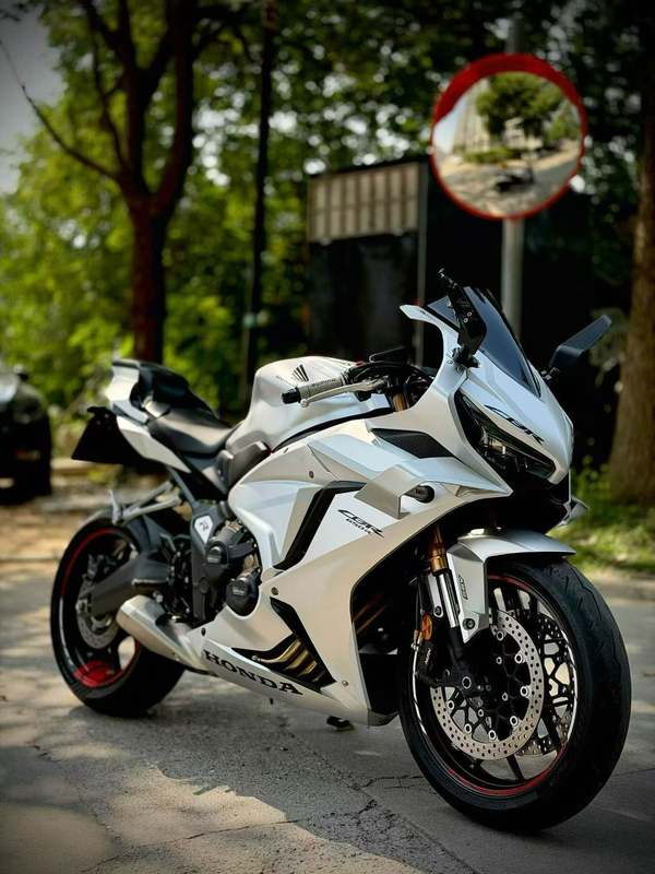 本田DREAMWING CBR650R