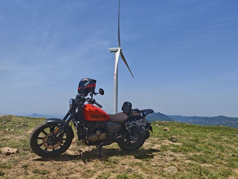 QJMOTOR 闪250