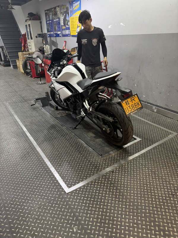 凯越 250RR 刺鸟