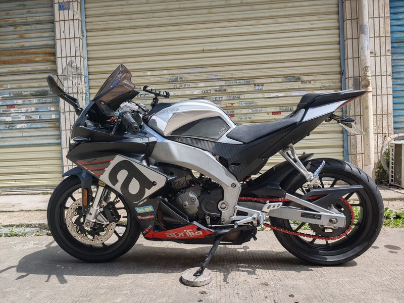 宗申阿普利亚 GPR250R