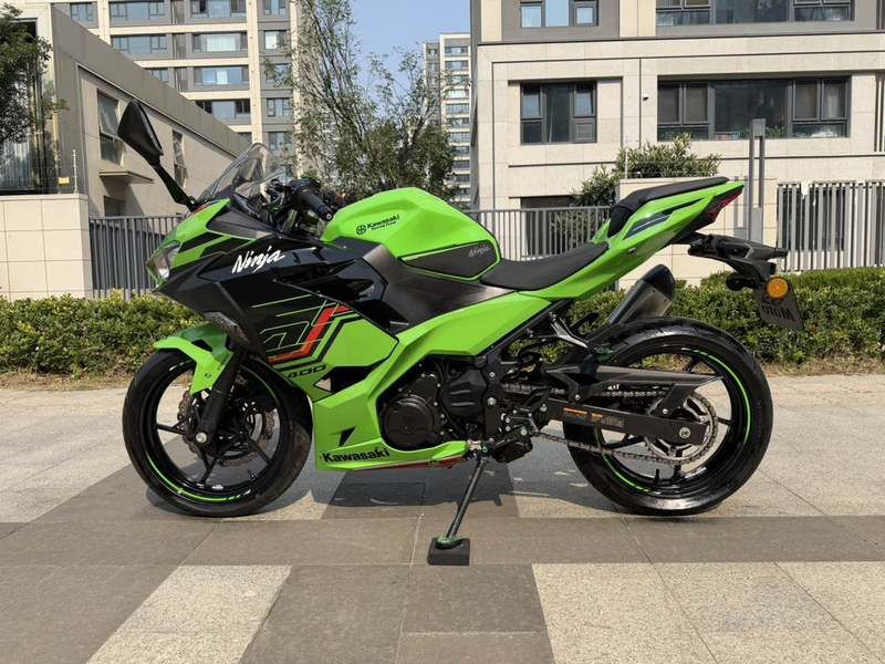 川崎 Ninja 400