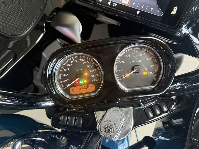 哈雷戴维森 公路滑翔 Road Glide