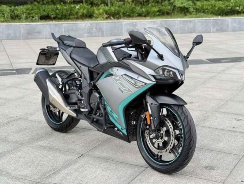 无极 300RR