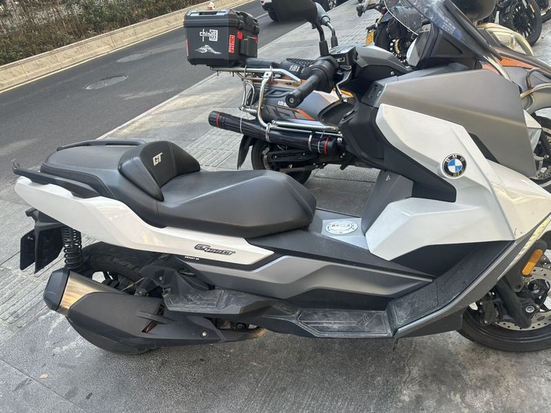 宝马 C 400