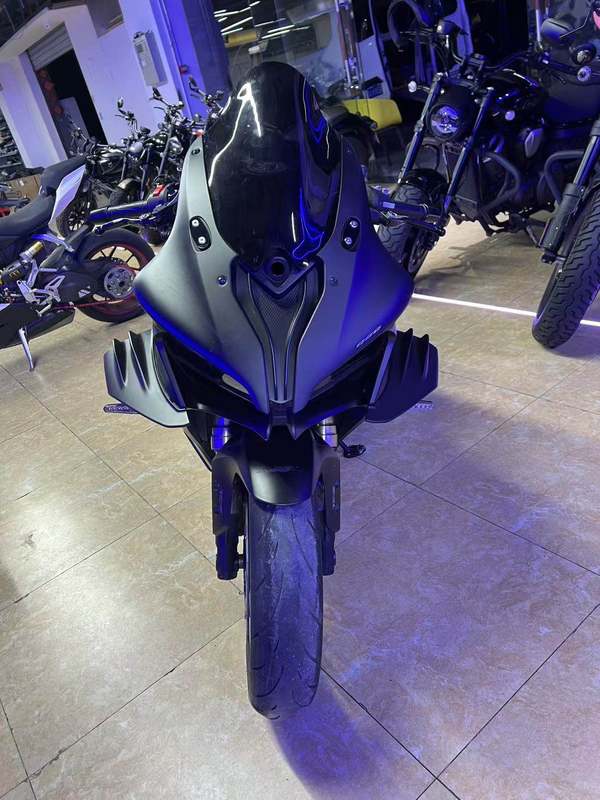 QJMOTOR 赛800