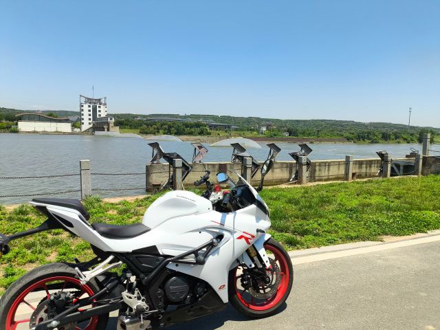 QJMOTOR 赛250