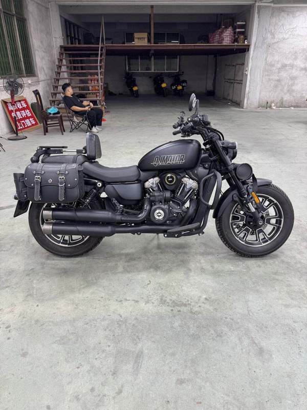 QJMOTOR 闪250
