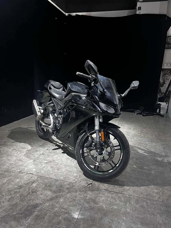 无极 250RR