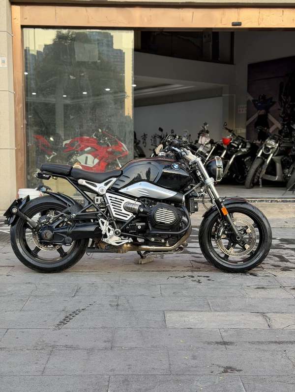 宝马 R NineT