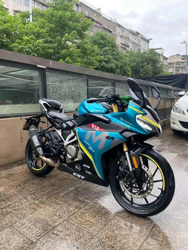 春风 250SR