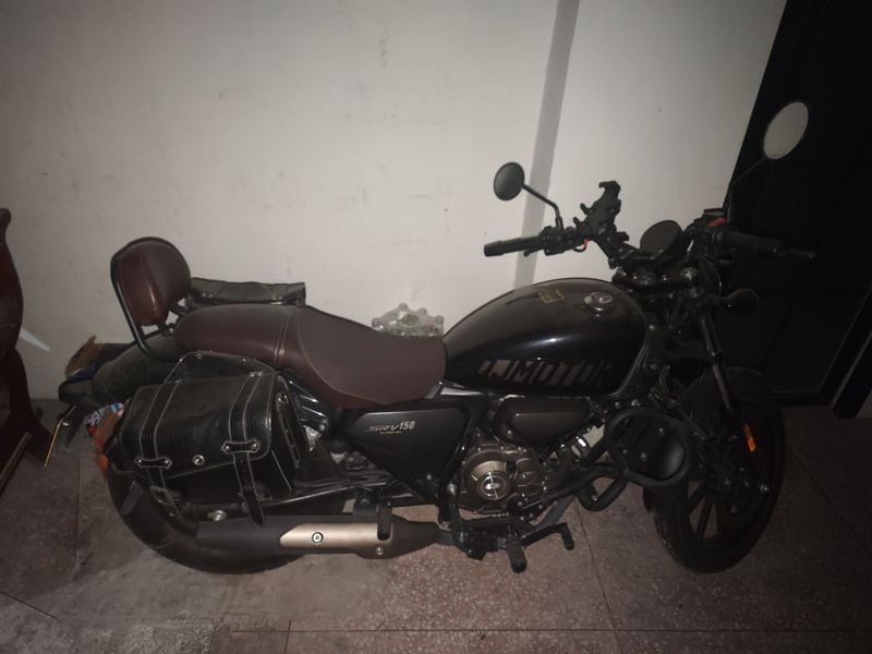 QJMOTOR 闪150