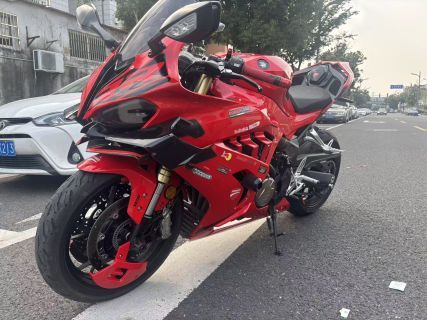 QJMOTOR 赛600