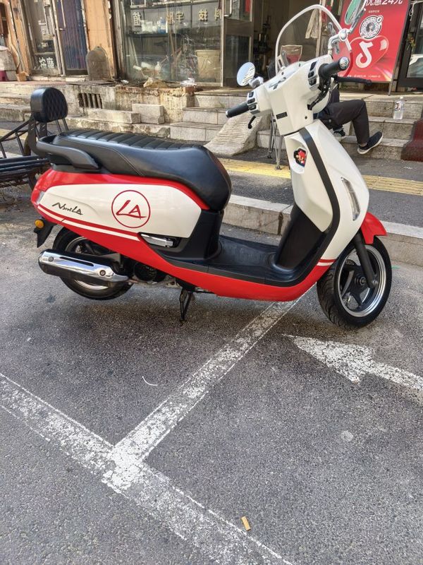 新大洲本田 NS125LA