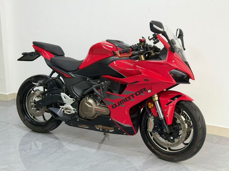 QJMOTOR 赛550