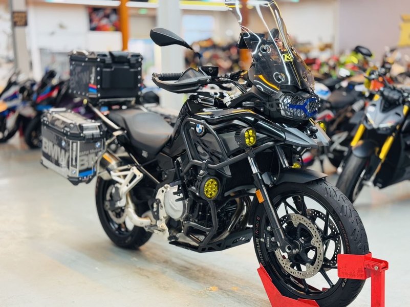 宝马 F 750 GS