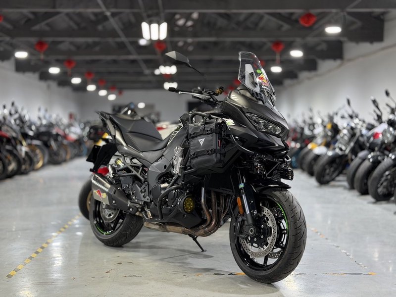 川崎 Versys 1100