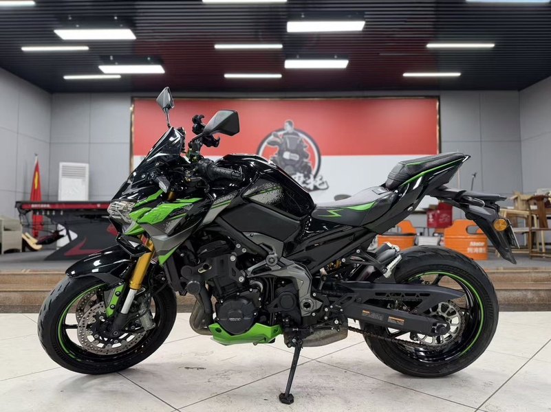川崎 Z900