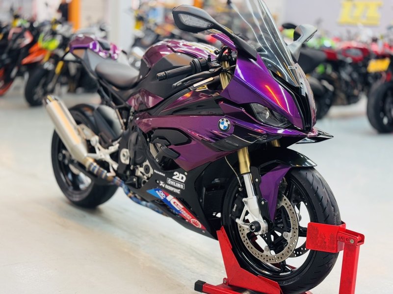 宝马 S 1000 RR