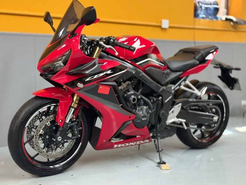 本田DREAMWING CBR650R