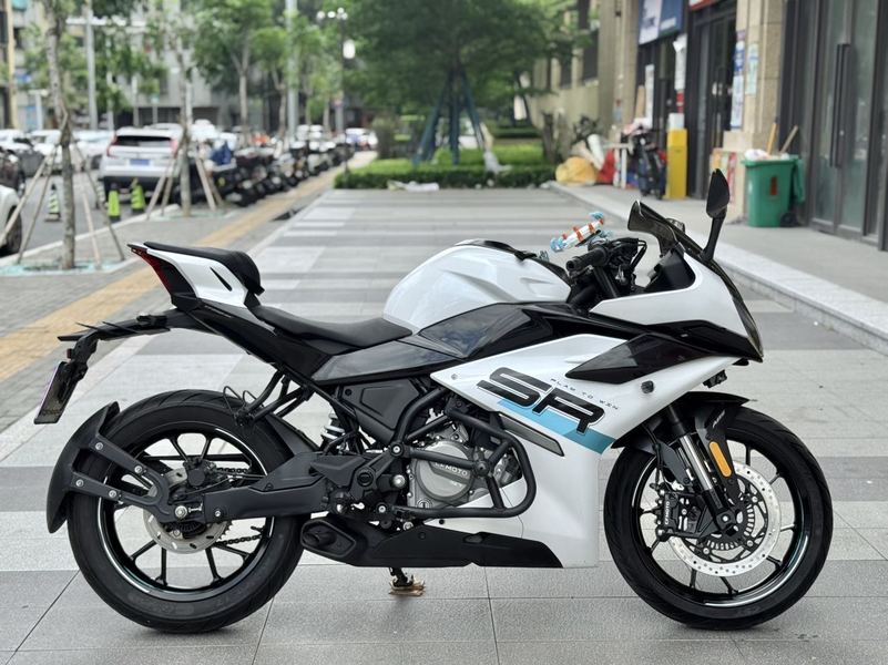 春风 250SR