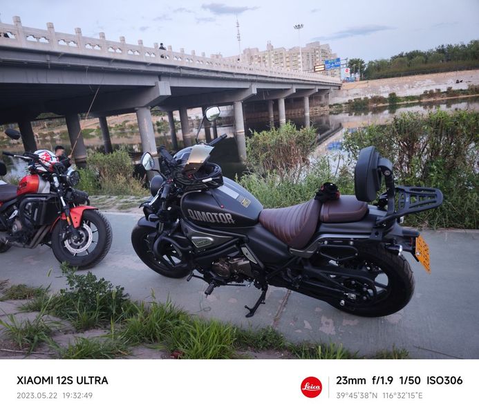 QJMOTOR 闪500S